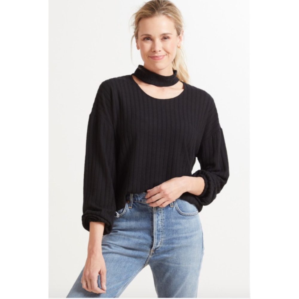 Chaser Black Ribbed Cutout Mock Neck Shirt Size S